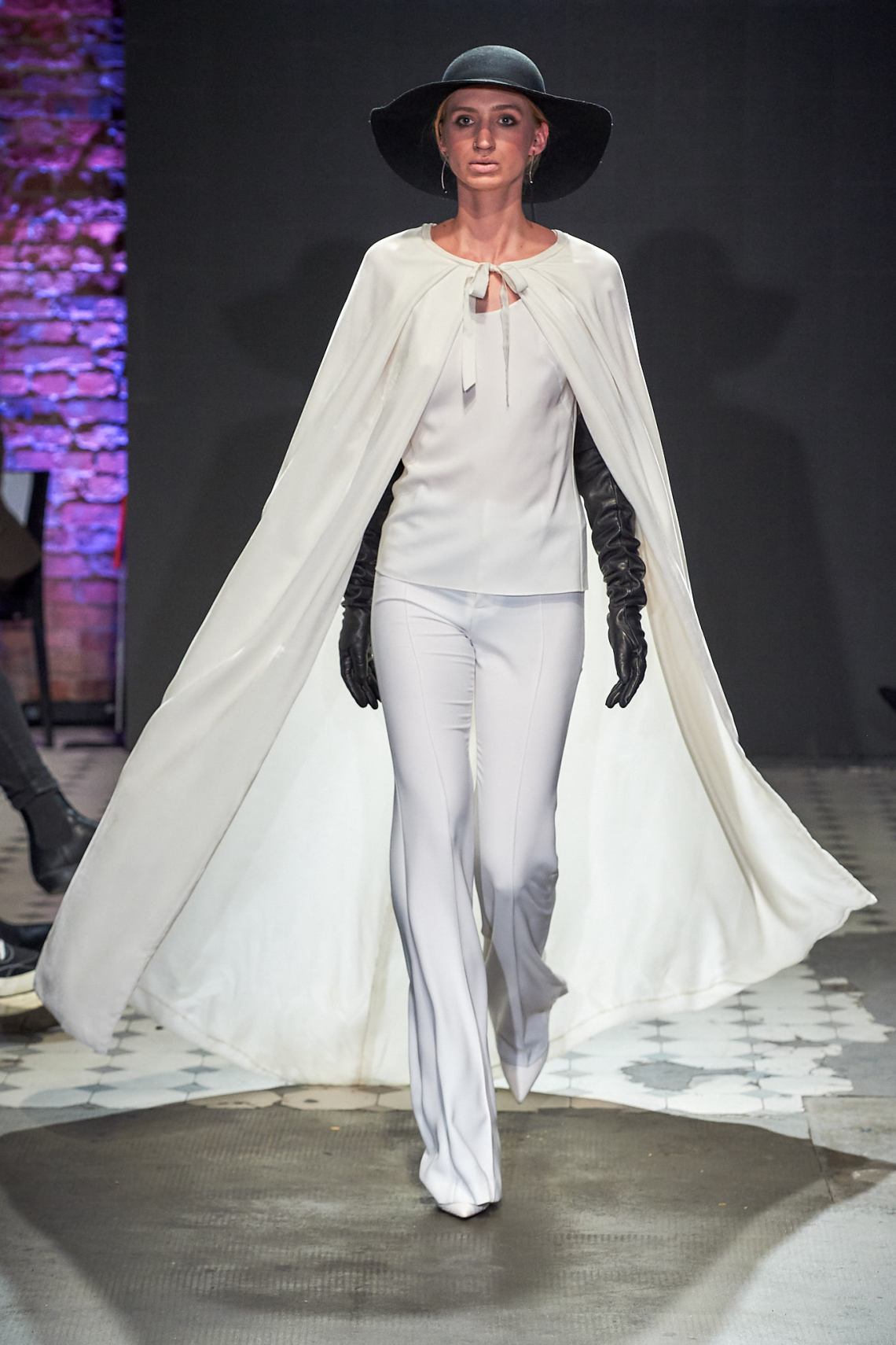 19_KTW_DAY1_111019_ZIEN_lowres-fotFilipOkopny-FashionImages