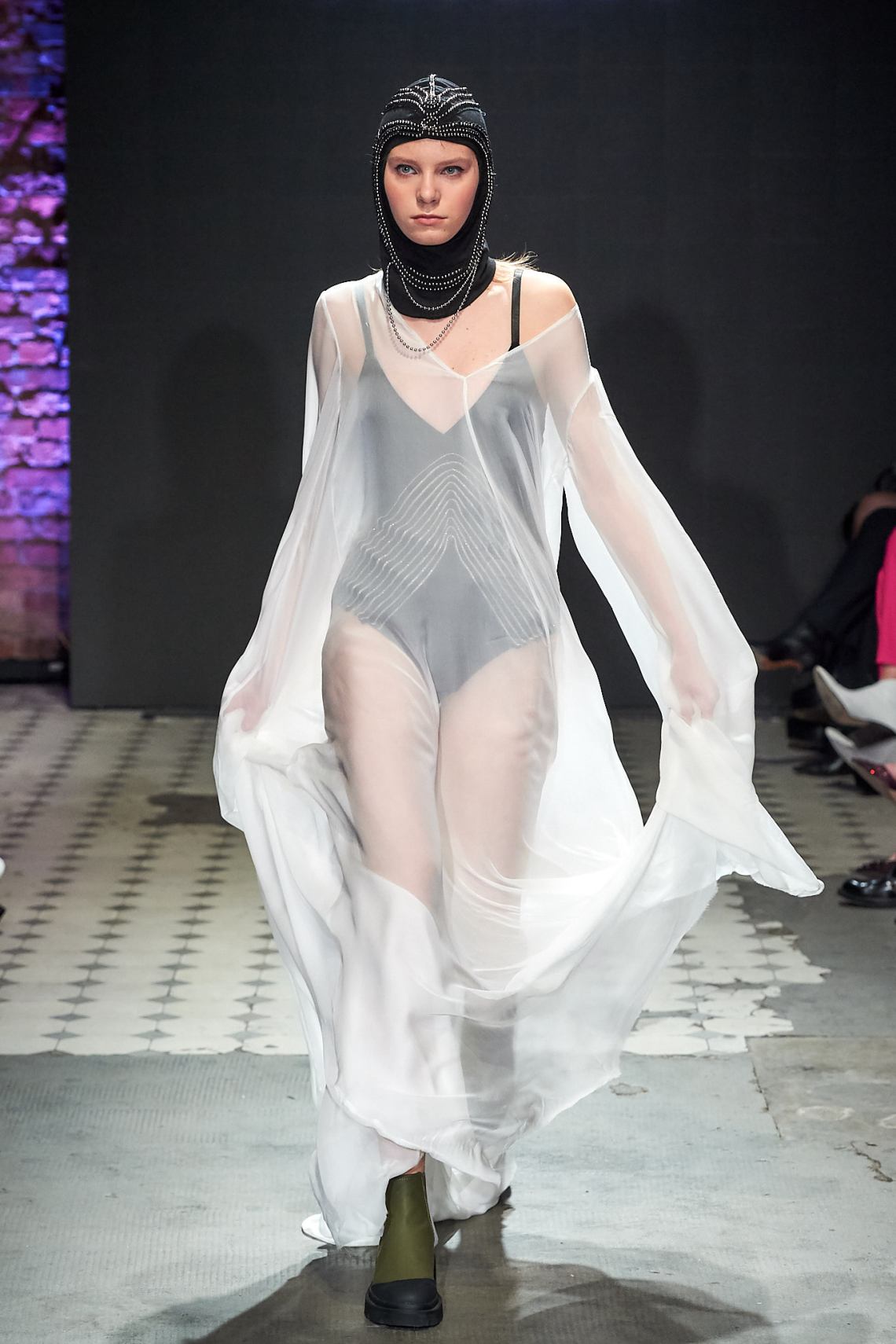 13_KTW_DAY2_121019_VICHER_lowres-fotFilipOkopny-FashionImages