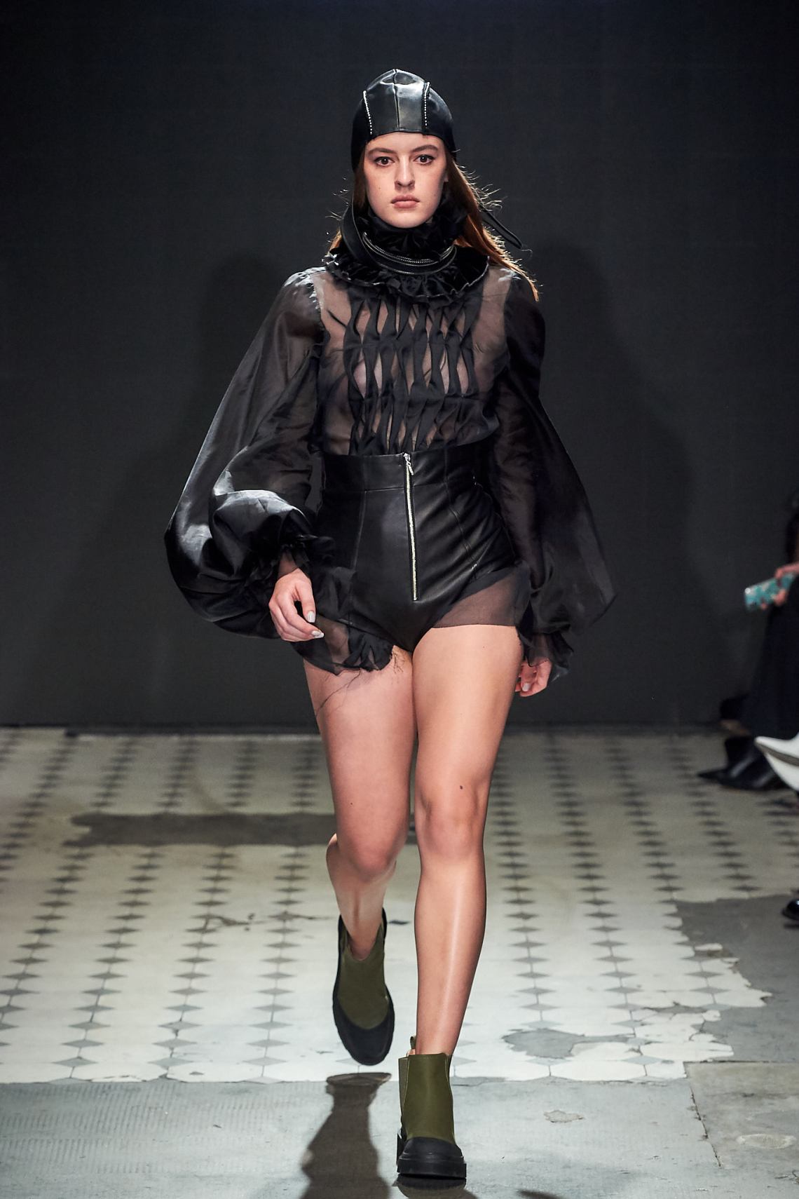 6_KTW_DAY2_121019_VICHER_lowres-fotFilipOkopny-FashionImages