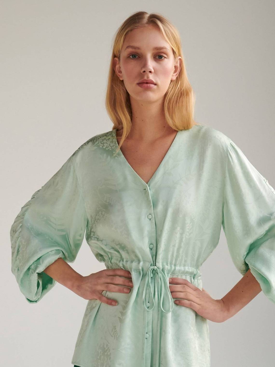 ym061-70x-005-1_1600