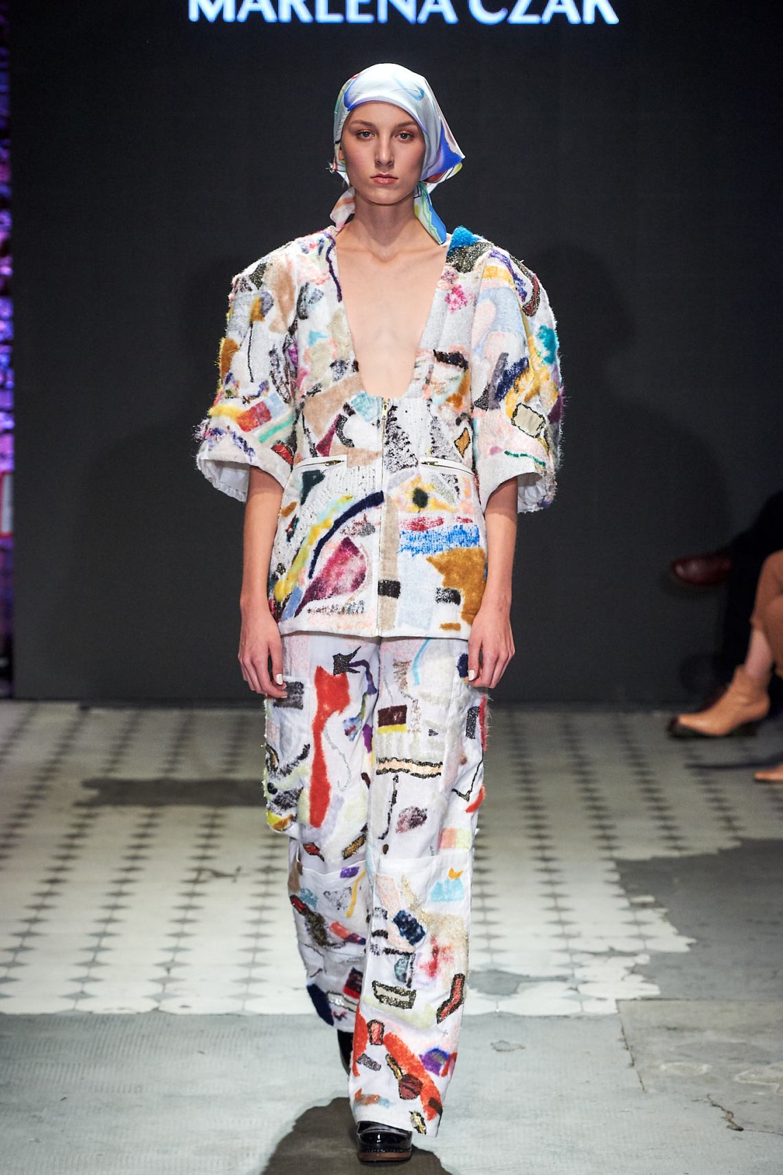 10_KTW_DAY2_121019_CZAK_lowres-fotFilipOkopny-FashionImages