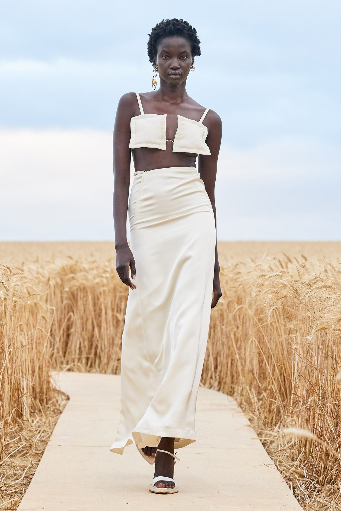 00054-Jacquemus-Spring-21